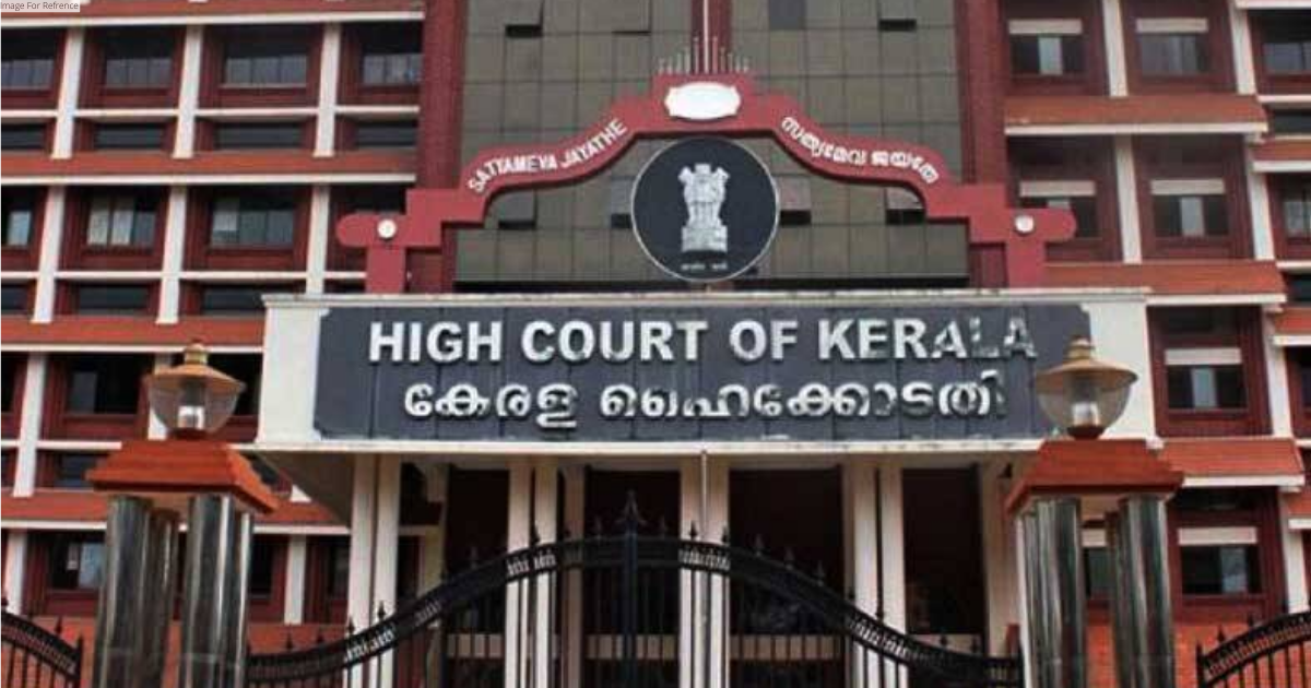 Kerala HC expunges sexually provocative dress remark by sessions court in Civic Chandran case